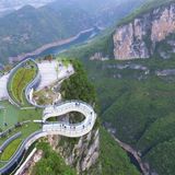 Skywalk Yunyang Longgang Geological Park in Chongqing