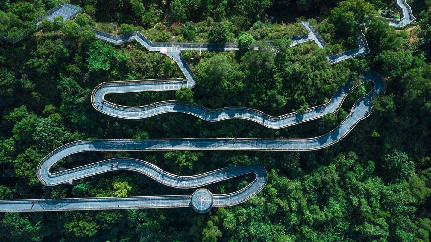 Fudao Skywalk in Fuzhou
