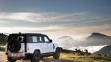 Land Rover Defender PHEV 2021