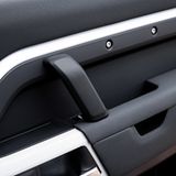 Alles sehr solide: Land Rover Defender PHEV