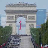 Für die diesjährige Parade galten coronabedingt zahlreiche Sonderregeln. Schaulustige mussten am Rande der Parade Maske tragen und einen Test-, Impf- oder Genesungsnachweis haben. Zudem gab es Zutrittsbeschränkungen.
