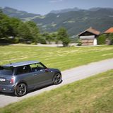 Der Mini Cooper S (R53) mit JCW GP Kit ist ziemlich straff abgestimmt