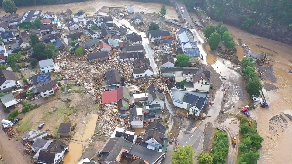 Ahrweiler: Luftaufnahmen zeigen Ausmaß der Hochwasser-Zerstörung