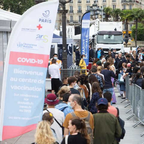 Impfzentrum in Paris