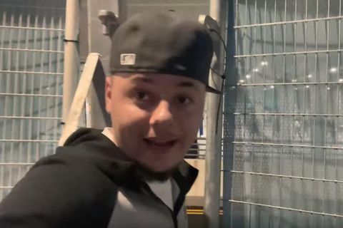 Der TikTok-Star J2hundred fand eine Lücke im Zaun