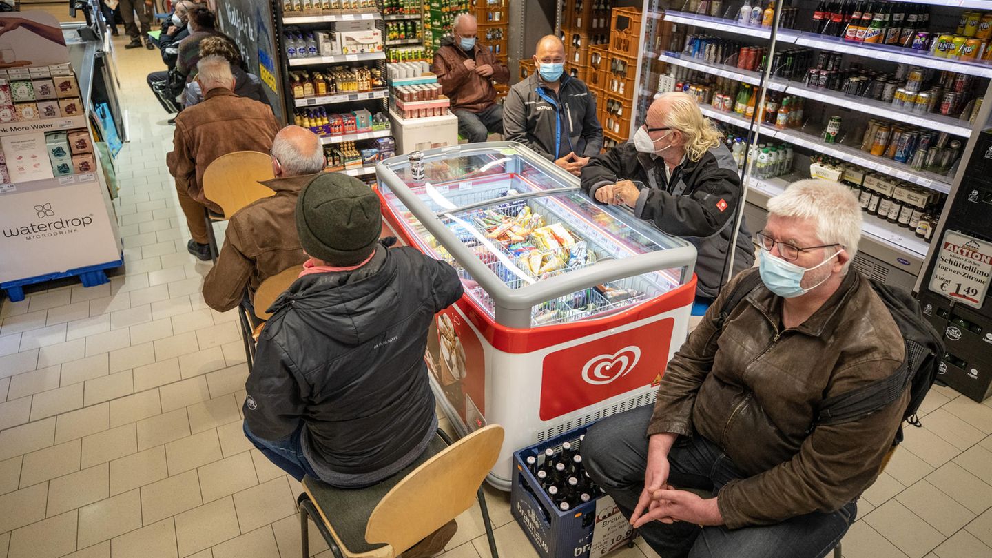 Erst Impfung, dann shoppen Impf-Aktion im Supermarkt