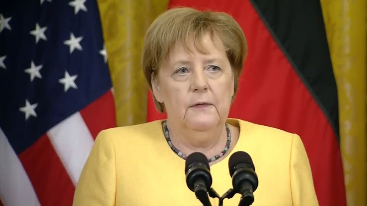 Video: Merkel threatens Russia with measures to stop gas transit through Ukraine