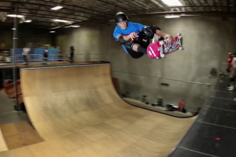 Video: Skateboard-Legende Tony Hawk freut sich auf Olympia