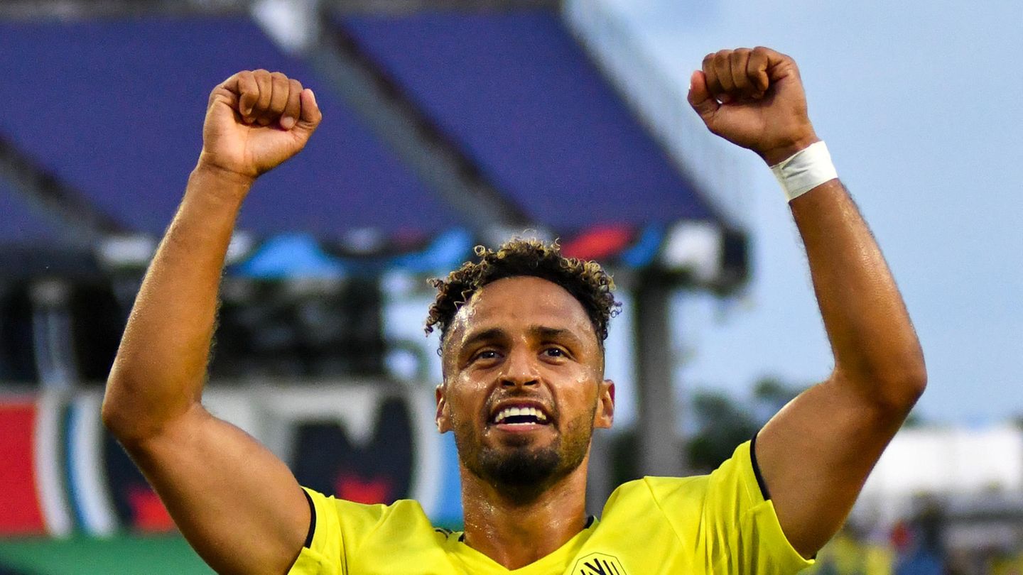 Sport compact: Berliner scores earliest hat trick in MLS history