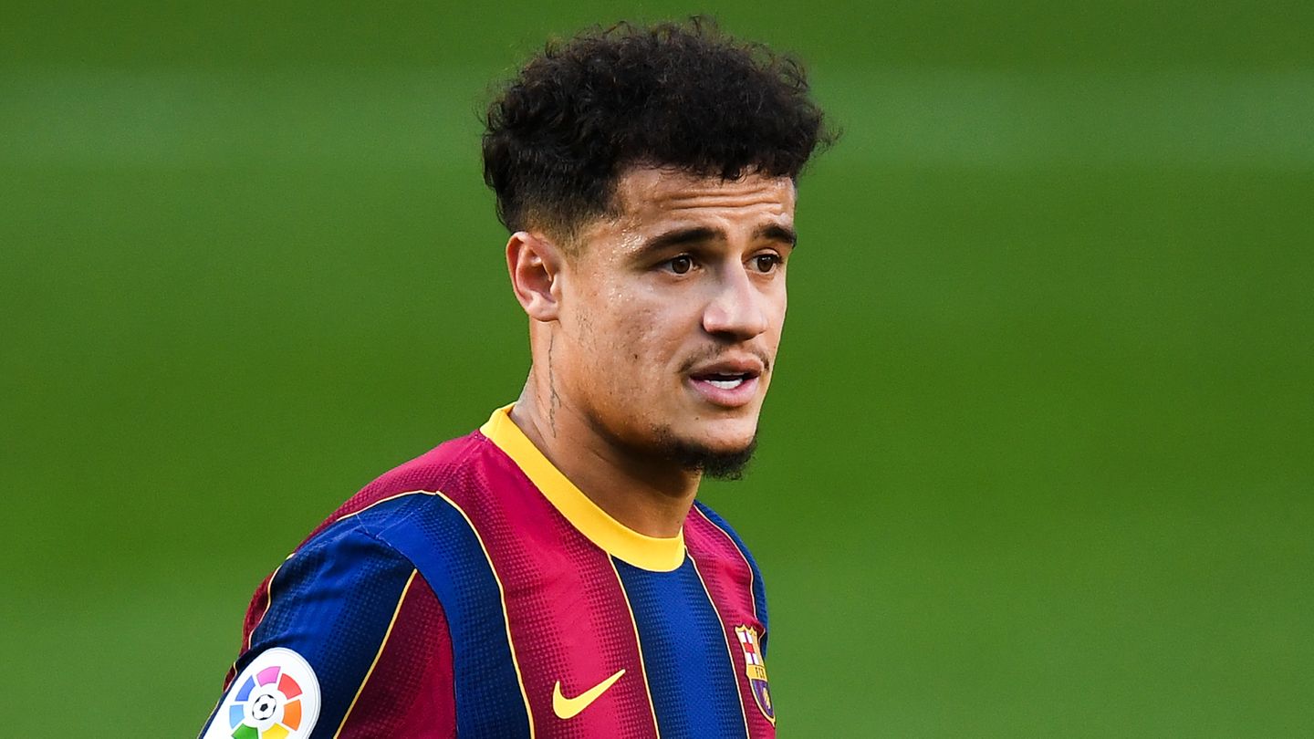 Bonus Payments To Liverpool Philippe Coutinho Could Apparently Face A Grandstand Seat At Barca 24 Hours World
