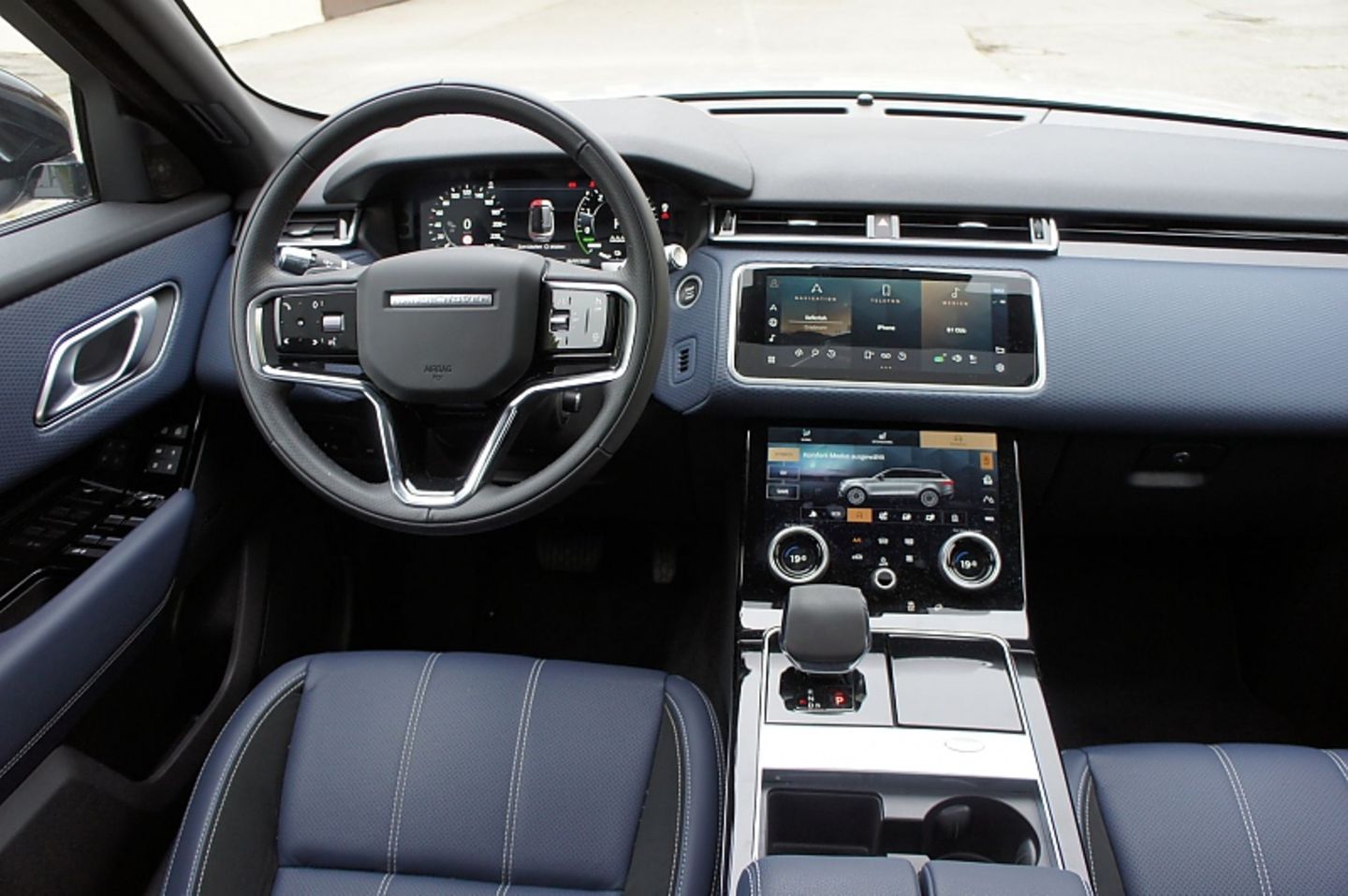 Im Range Rover Velar P400e kann man sich durchaus wohlfühlen