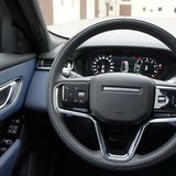 Das Lenkrad liegt gut in der Hand