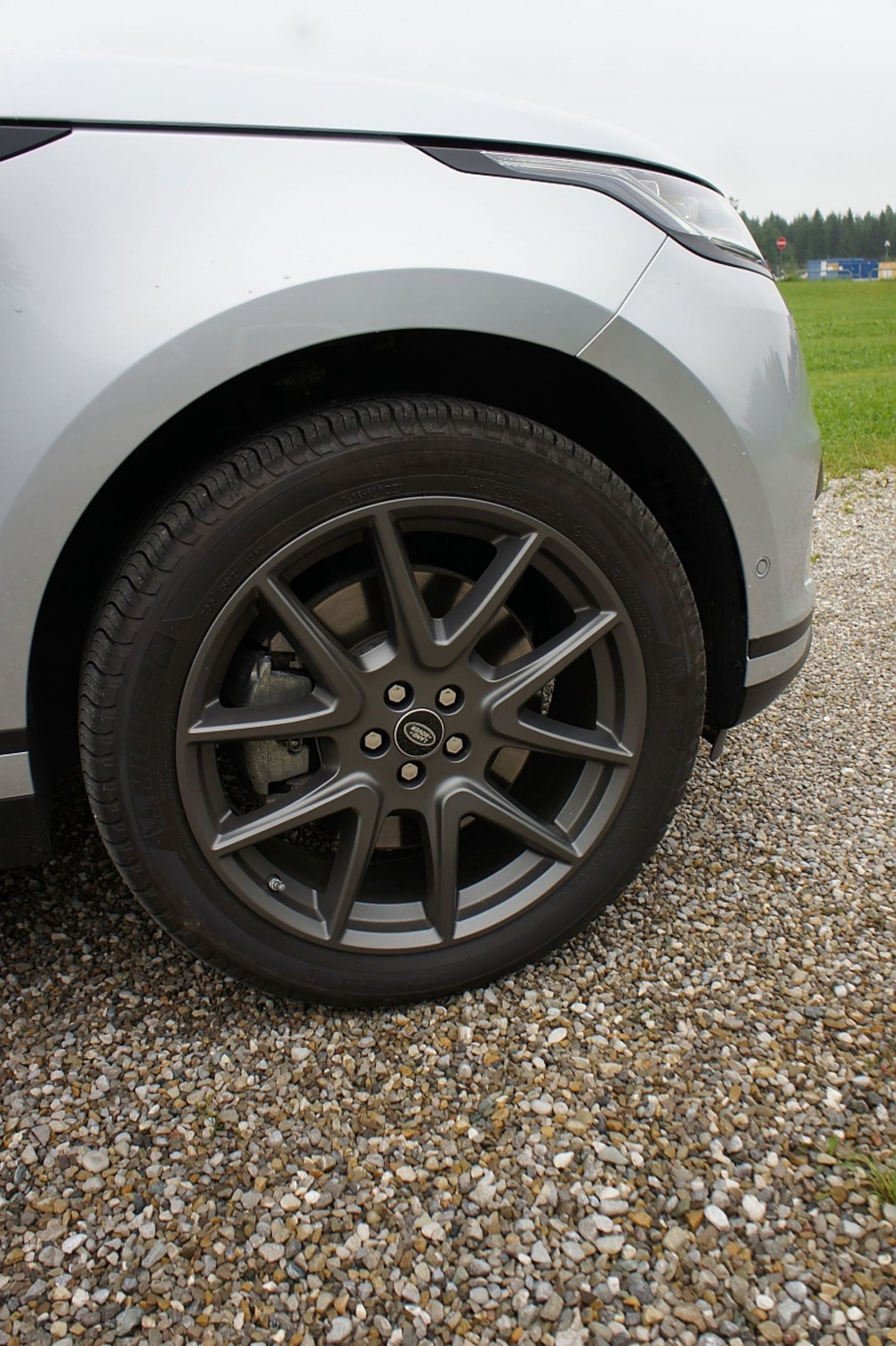 Das Rekuperieren übernimmt der Fahrer mit dem Bremspedal
