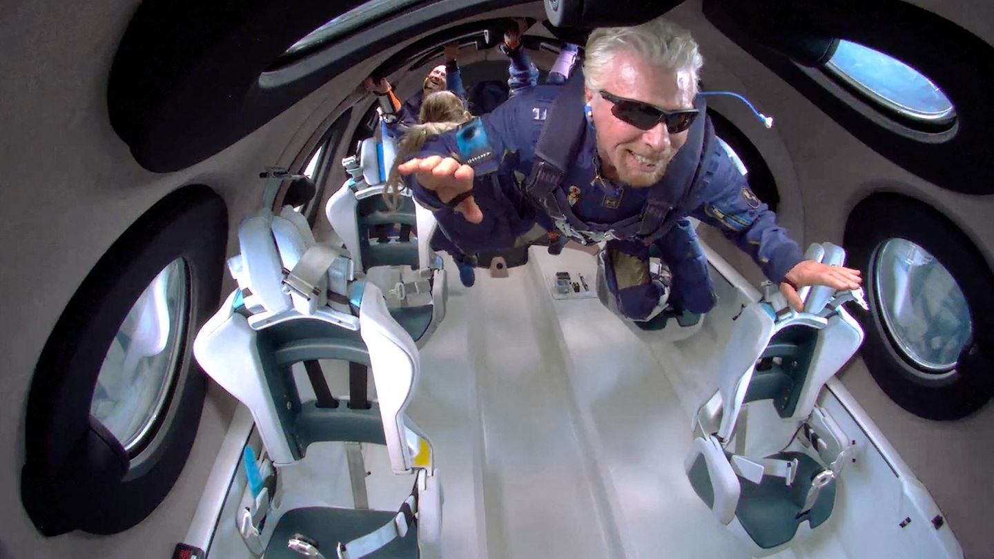 Richard Branson Virgin Galactic