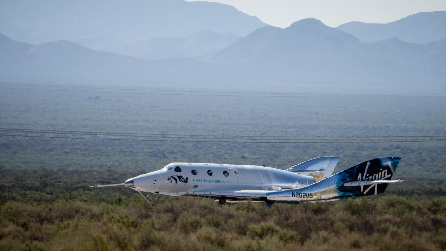 Die "VSS Unity" seiner Firma Virgin Galactic stieg am 11. Juli im US-Bundesstaat New Mexico auf eine Höhe von etwa 86 Kilometern auf und landete hinterher wohlbehalten wieder auf dem Boden.