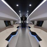 Die Lounge befindet sich im ersten Abteil