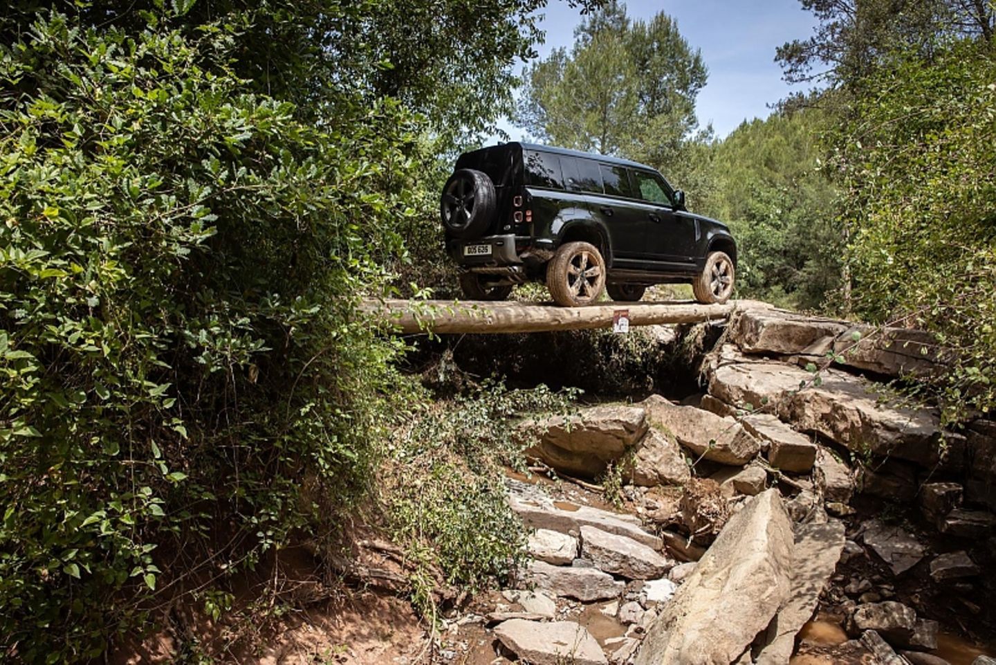 Land Rover Defender V8 2021