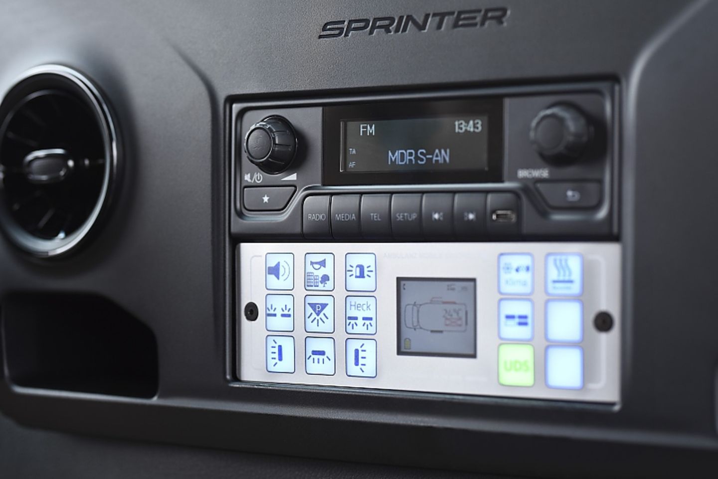 Mercedes eSprinter eKTW 2021