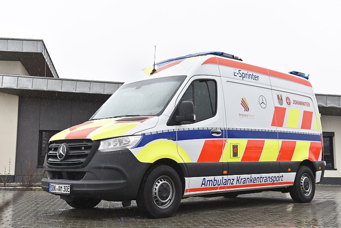 Mercedes eSprinter eKTW 2021