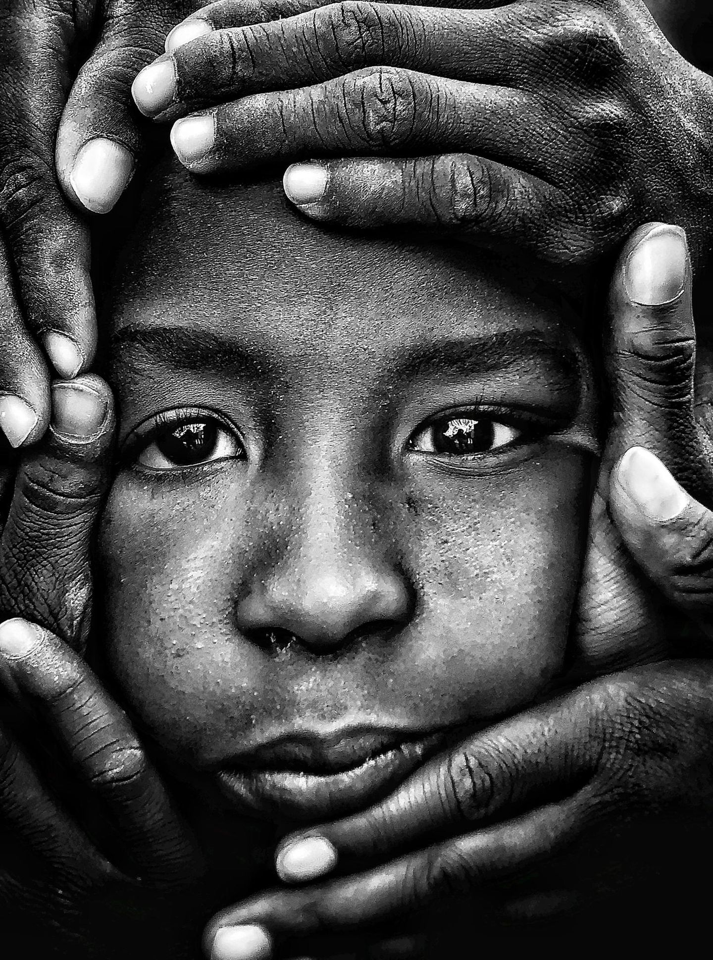 Porträt, Platz 3: Quim Fabregas  "Reach the Soul"  Ort: Sare Soukanda, Senegal  iPhone 8