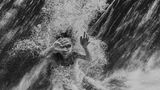 Serie, Platz 1: Erin Brooks  "Sisterhood, Mermaid, After the Jump"  Ort: Houston, Texas, USA  iPhone 11 Pro