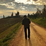 Menschen, Platz 3: Alessandra Manzotti  "Holding On"  Ort: Siena, Italien  iPhone 8