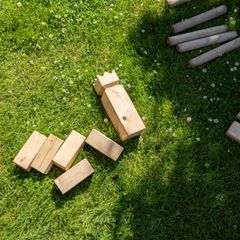 Beim Wikingerschach steht der "König" in der Mitte des Spielfelds