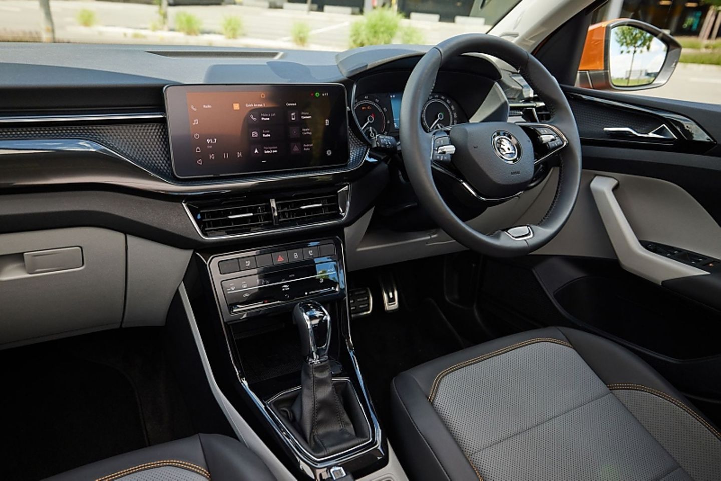 Das Cockpit macht einen wertigen Eindruck