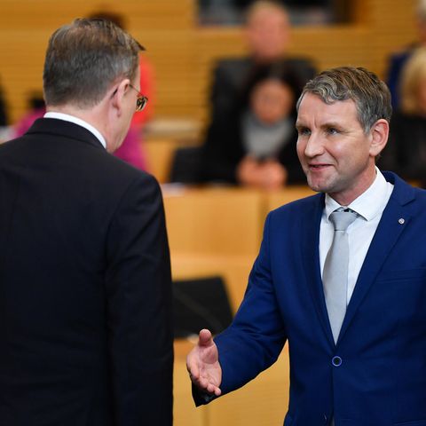 Thüringens Ministerpräsident Bodo Ramelow  und AfD-Fraktionsvorsitzende Björn Höcke (r.)