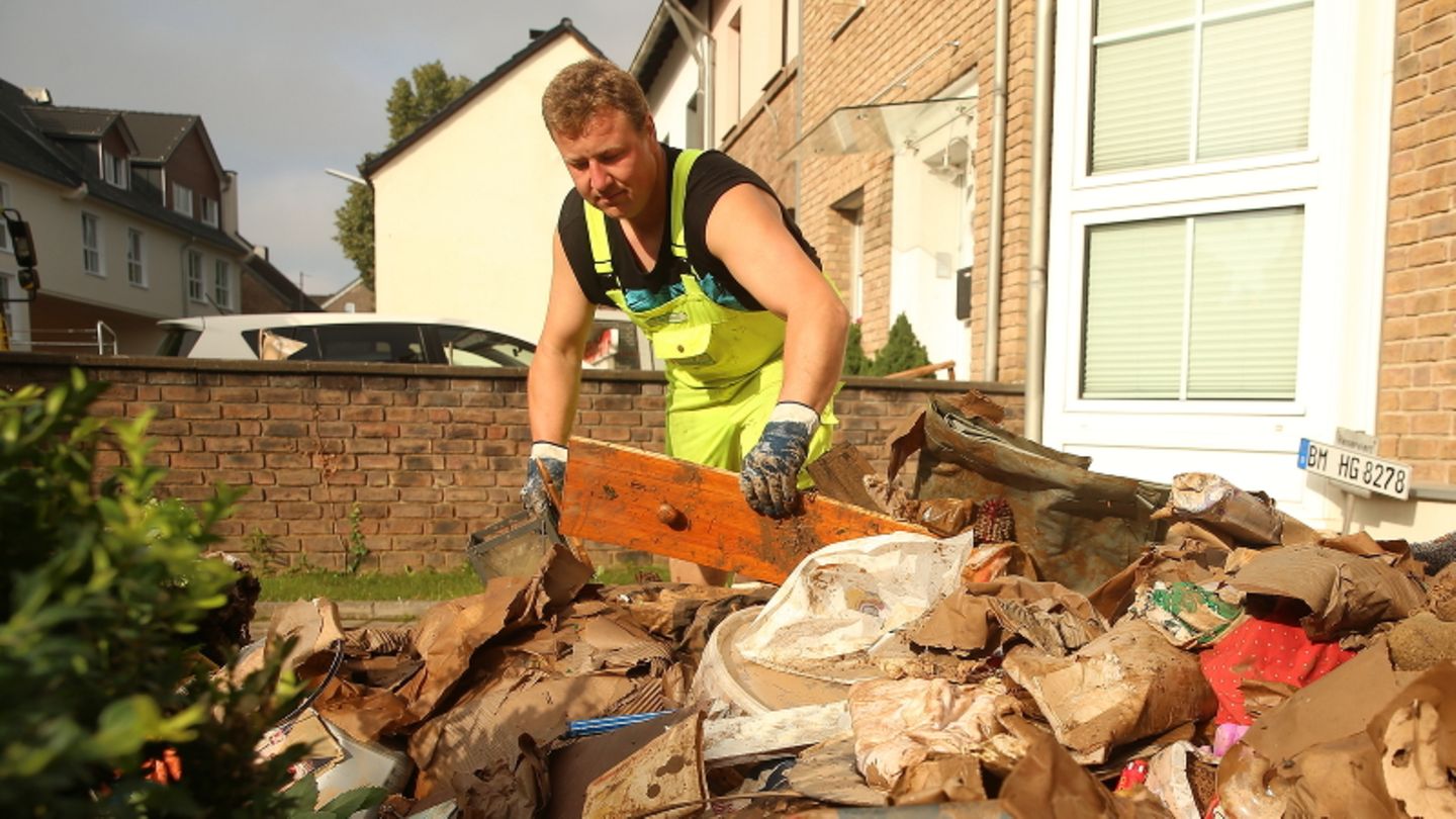 Erftstadt: Residents cannot find time to collect emergency aid