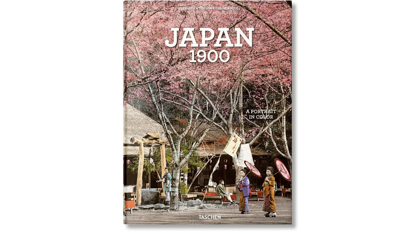 Japan 1900