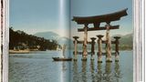Itsukushima-Schrein - Doppelseite aus "Japan 1900"