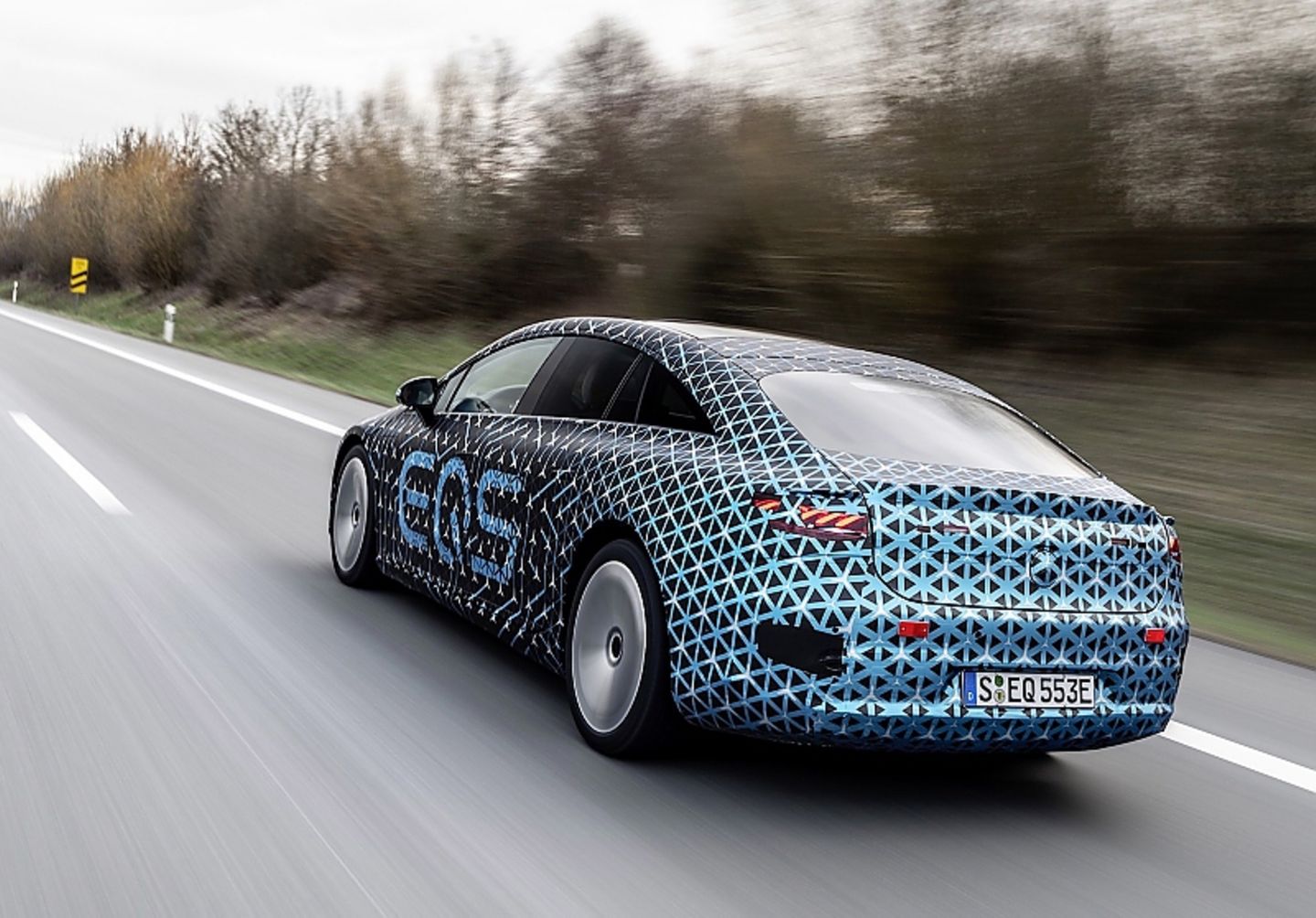 Mercedes EQS