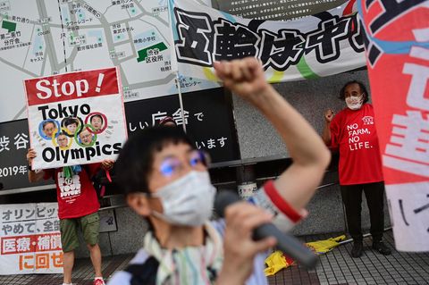 Protest gegen die Ausrichtung von Olympia in Tokio