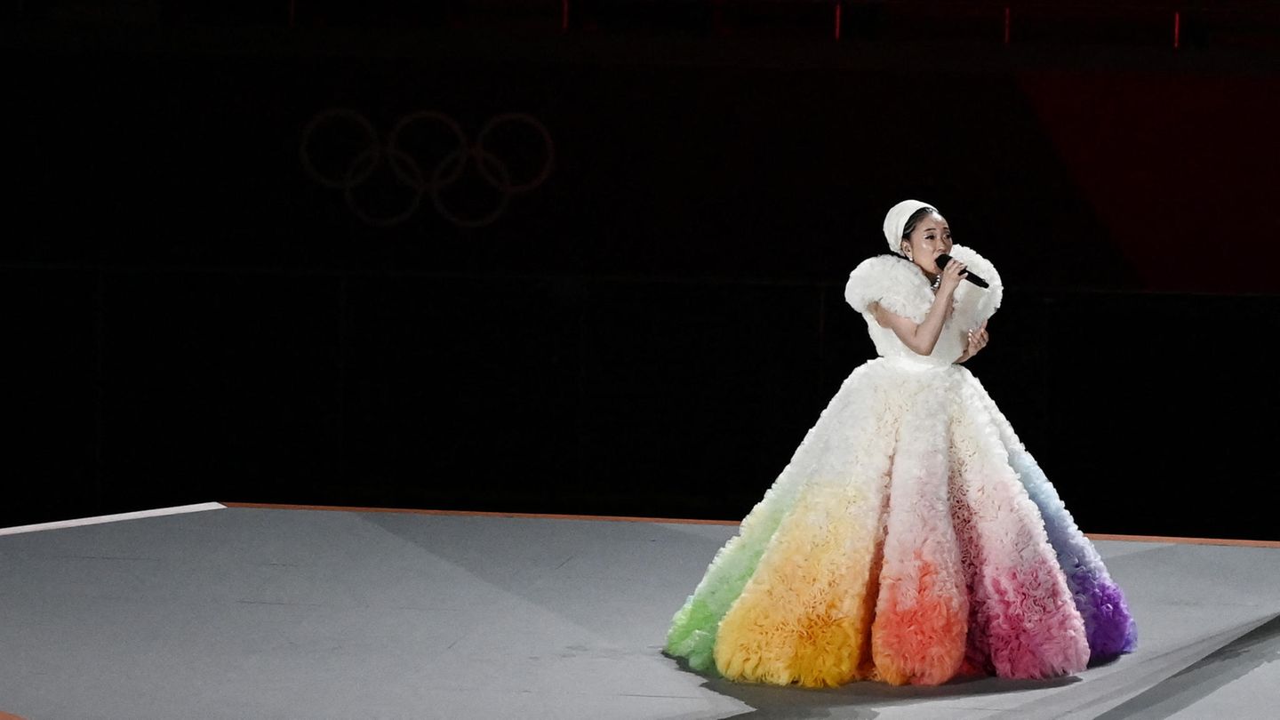 Eröffnung Misia singt