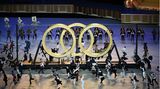 Eröffnung olympische Ringe Holz