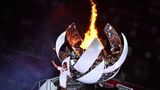 Eröffnung Feuer entzündet