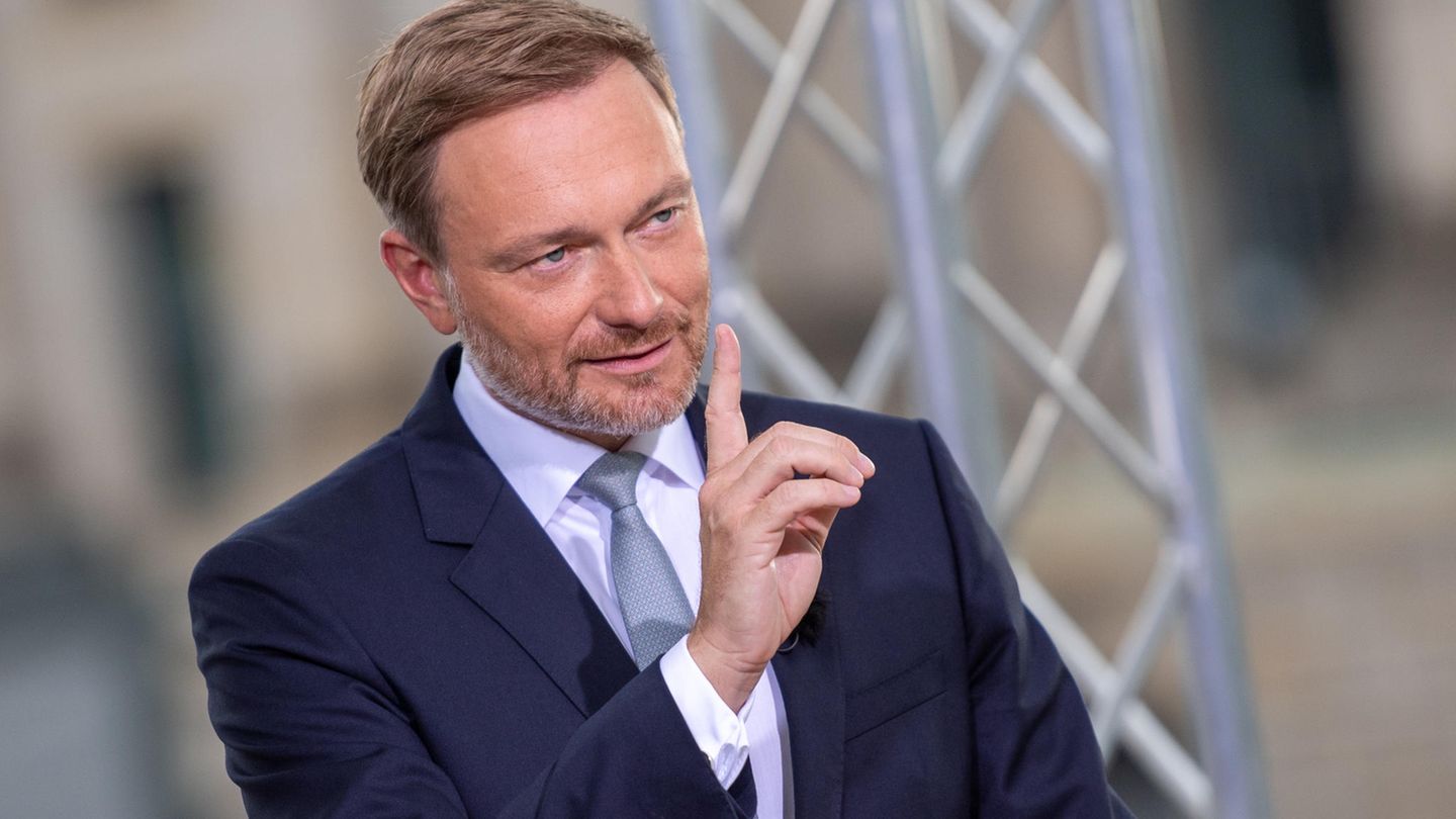 FDC-Chef Christian Linder im ARD-Sommerinterview