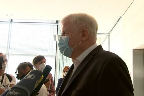 Video: Seehofer - Cell Broadcast in diesem Jahr