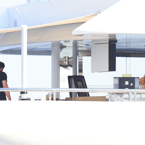 Traumkulisse für ein Traumpaar: Jennifer Lopez und Ben Affleck schippern auf einer gemieteten Yacht durchs Mittelmeer.