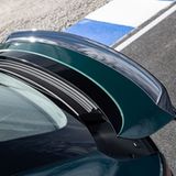 Der Heckflügel des Porsche Cayenne Turbo GT ist um 25 Millimeter länger als beim "normalen" Turbo