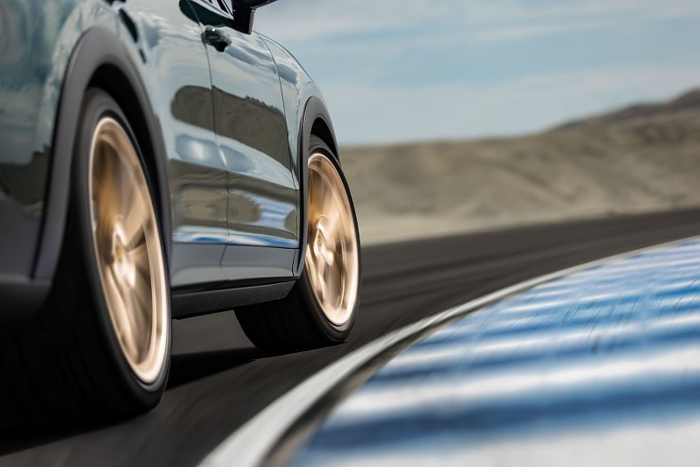 Nach 3,3 Sekunden sind aus dem Stand 100 km/h erreicht