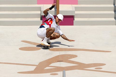 Nyjah Huston auf dem Skateboard