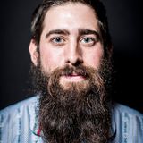 Thomas Scherrer mit Bart