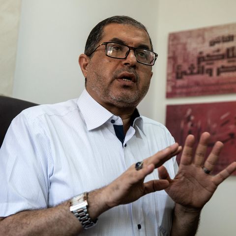 Basem Naim in seinem Büro in Gaza-Stadt während des Interviews mit Jonas Breng