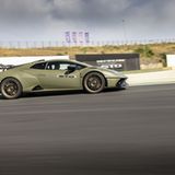 Der Lamborghini Huracán STO lenkt behände ein