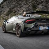 Bei einer Vollbremsung steht der Lamborghini Huracán STO aus Tempo 100 km/h nach 30 Metern