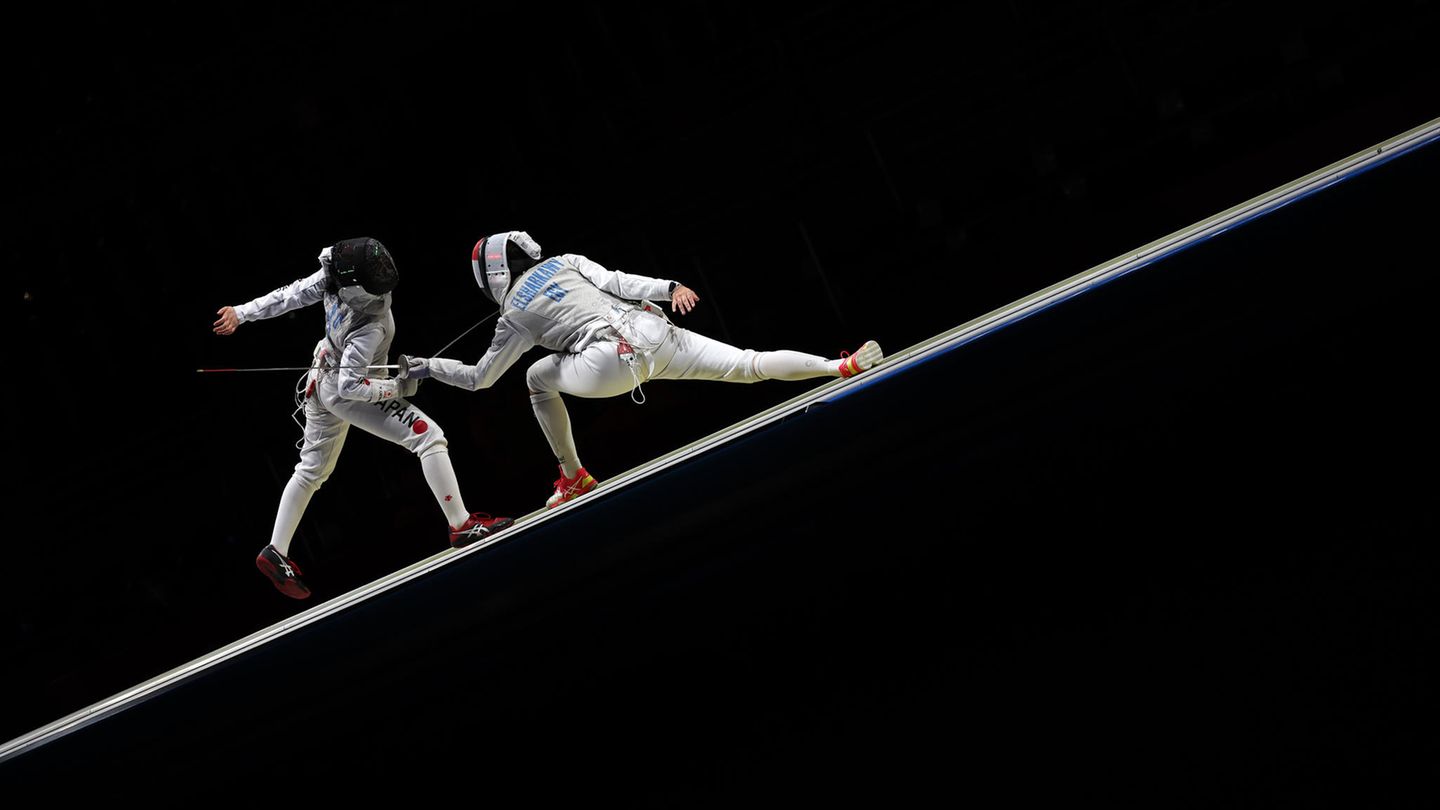 Zwei Fechterinnen Tokio Olympia