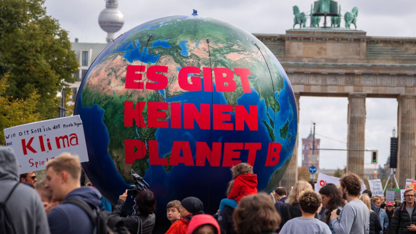Earth Overload Day: “From Today We Live At The Cost Of The Planet”