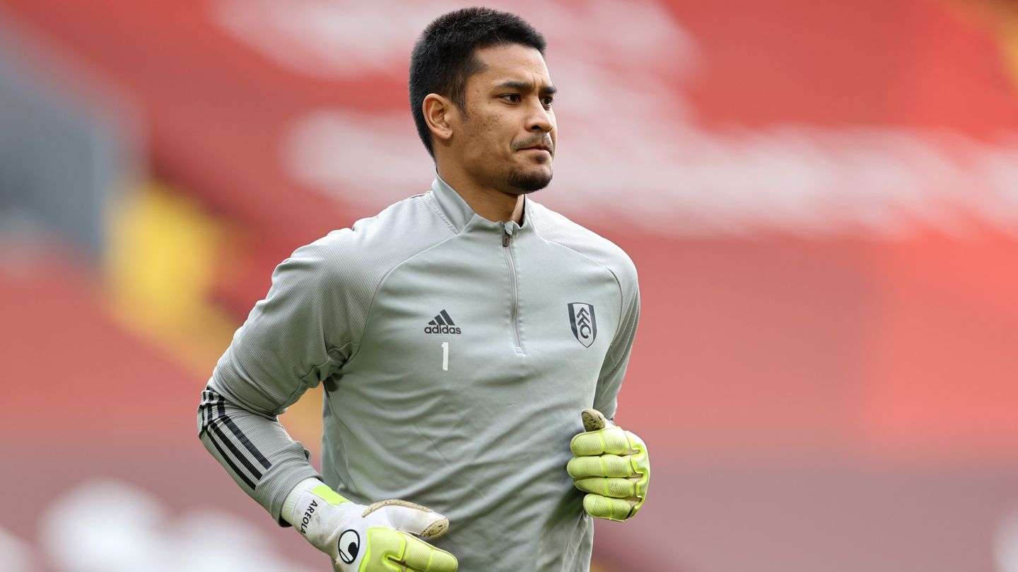 West Ham loan PSG keeper Alphonse Areola